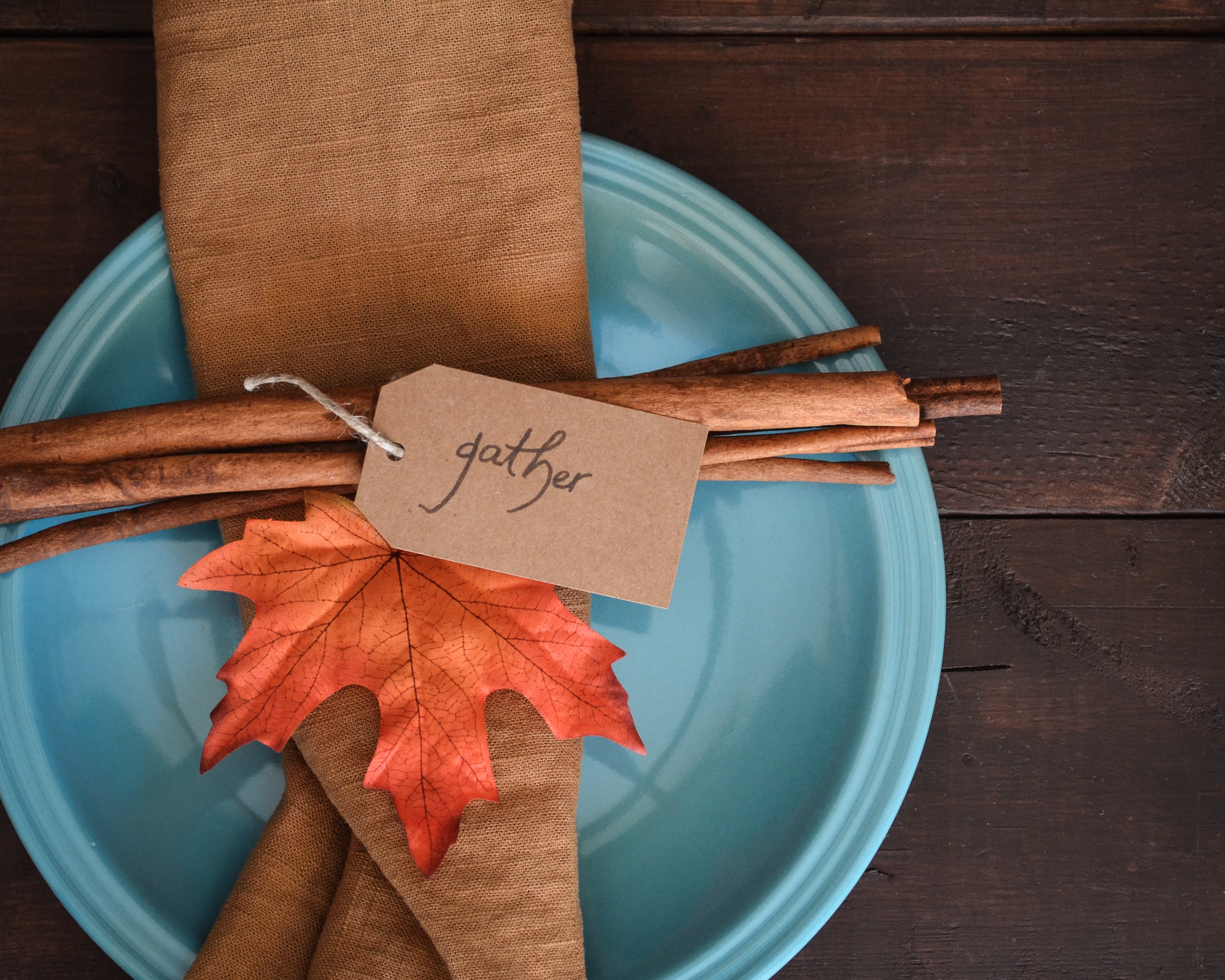 Thanksgiving table decoration
