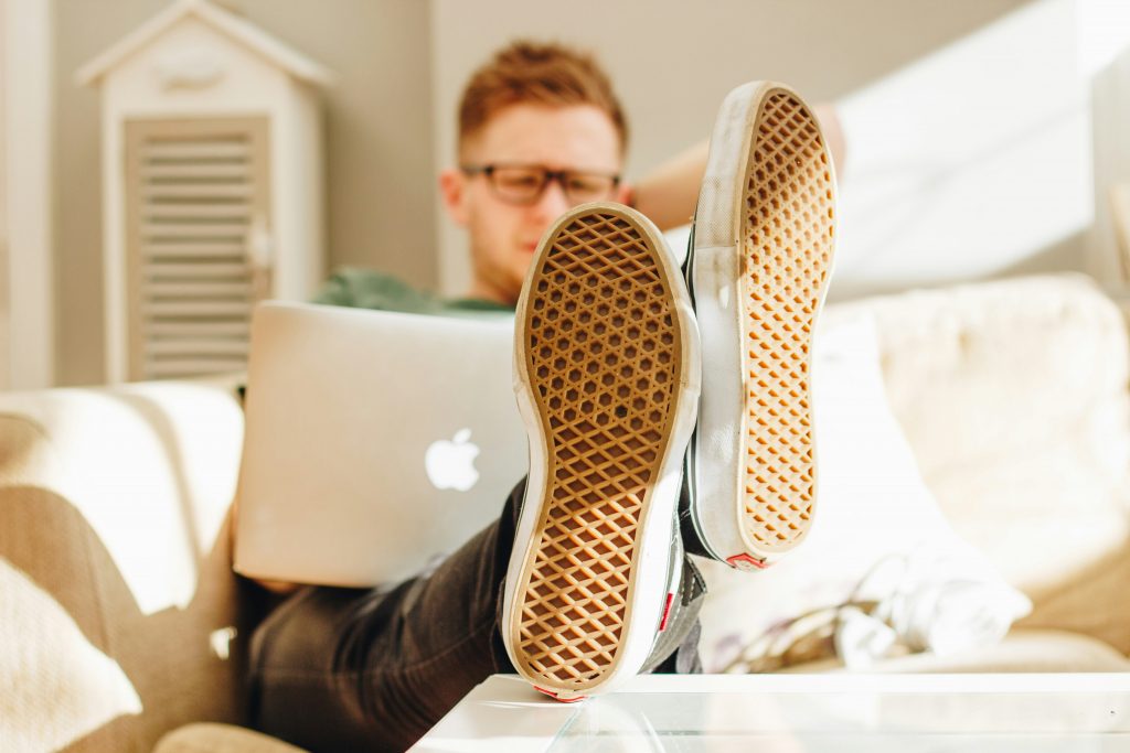 Top Sites to Find Fully Remote Jobs in 2025 - Josei Life - remotely work