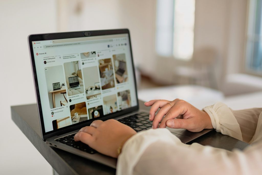 Become a Successful Solopreneur with Printify Print on Demand Business in 2025 - josei life - pinterest agency
