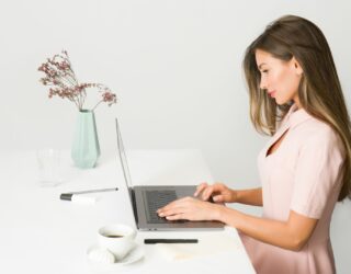 How to Get Customers When You're Starting from Zero in 2025